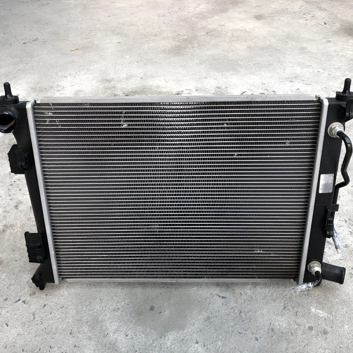 Radiador Original Para Accent 2012, 2013, 2014, 2015, 2016, 2017 Motor 1.6
