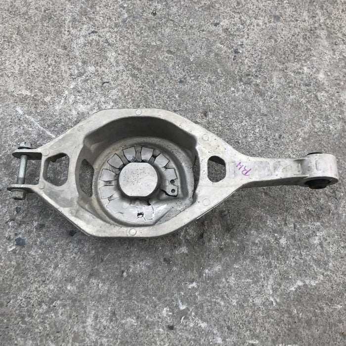 Horquilla Trasera Derecha Para Nissan Altima Coupe 2007, 2008, 2009, 2010, 2011, 2012 - Motor 2.5 Litros, 4 Cilindros - Original