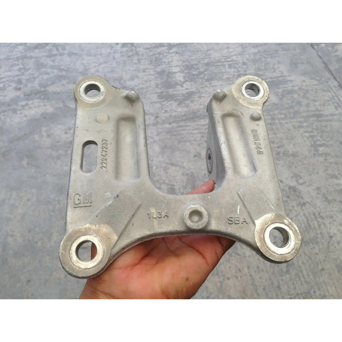 Base De Tirante Trasero Izquierdo Para Chevrolet Malibu 2016, 2017, 2018, 2019, 2020, 2020, 2021 - Original