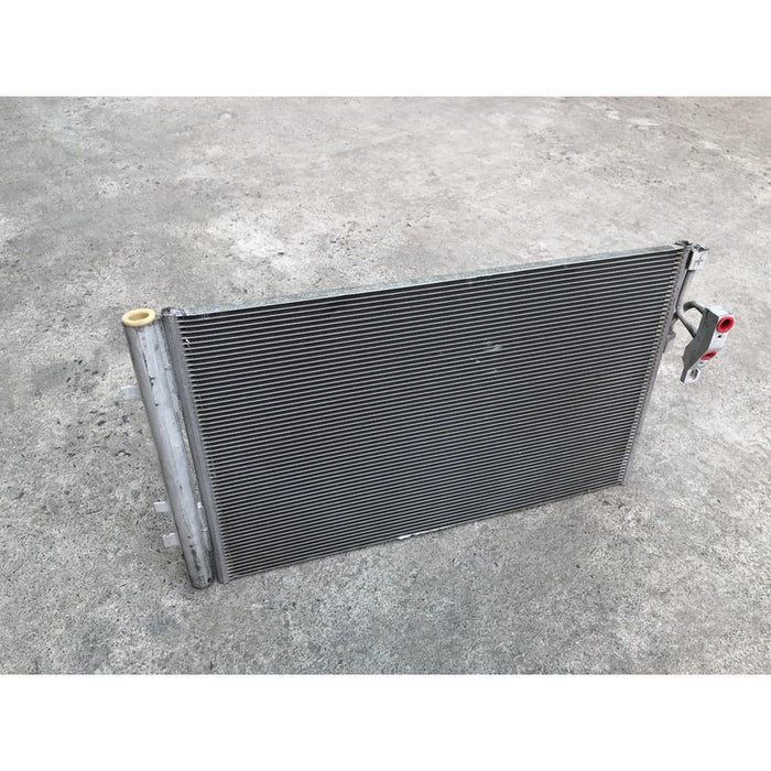 Condensador Original Para Bmw X3 2011, 2012, 2013, 2014, 2015, 2016, 2017, 2018 Motor 2.0