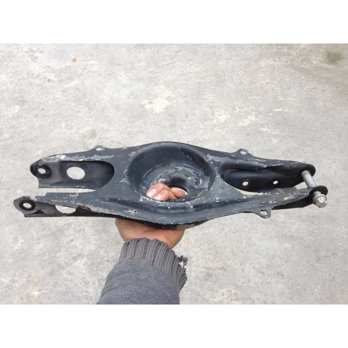 Horquilla Trasera Rh & Lh Mercedes Benz C250 2008 - 2015