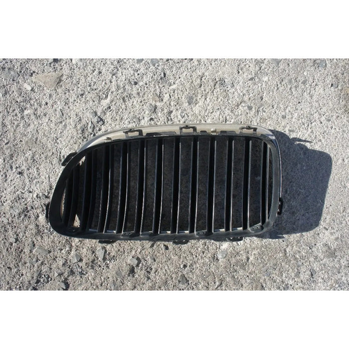 Parrilla Superior Derecha Bmw 528 2011, 2012, 2013 2014 2015 Brillante