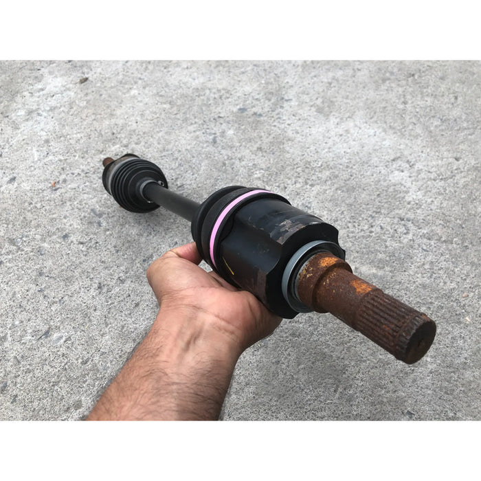 Junta Homocinetica Delantera Izquierda Para Mazda 3 2014, 2015, 2016, 2017, 2018 Motor 2.0 Original