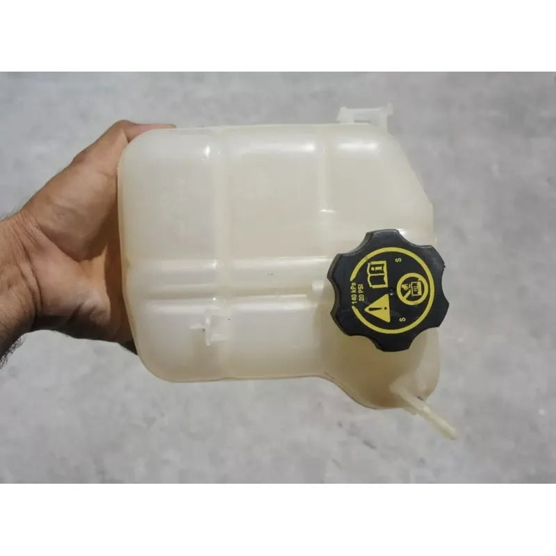 Deposito Agua Radiador Para Chevrolet Malibu 2013, 2014, 2015 - Motores 2.0 & 2.5 Litros, Tambien Para Srx 2010, 2011, 2012, 2013, 2014, 2015, 2016 - Motor 3.6 Litros - Original