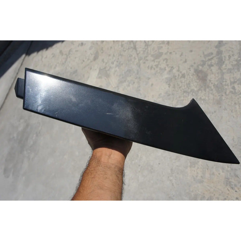 Moldura Superior De Costado Derecha Para Nissan Rogue 2014, 2015, 2016 - Original