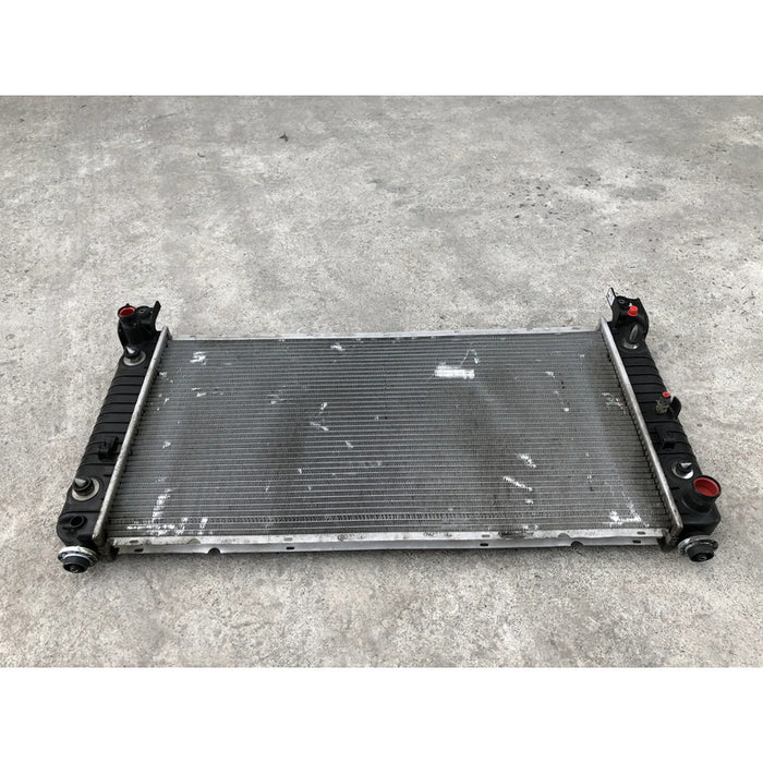 Radiador Original Para Cadillac Escalade 2011, 2012, 2013, 2014 Motor 6.2