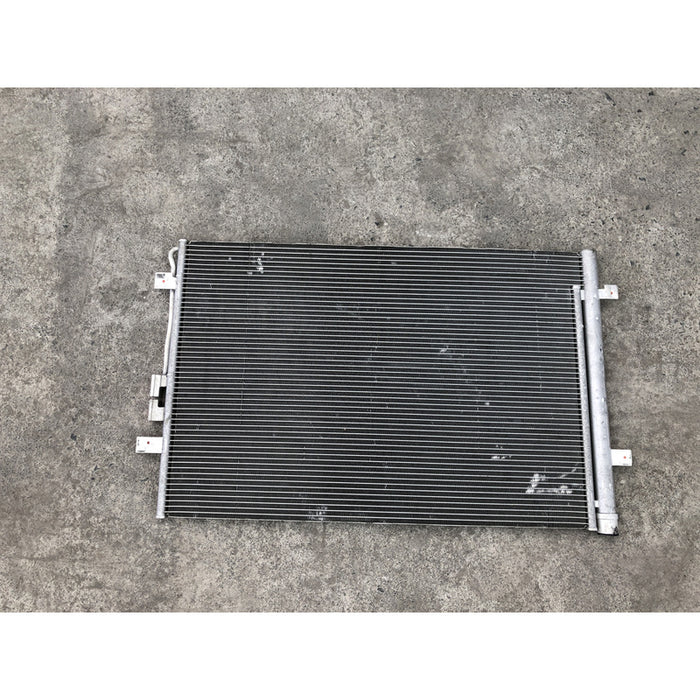 Condensador Original Para Volkswagen Atlas 2018, 2019, 2020, 2021, 2022, 2023 Motor 2.0