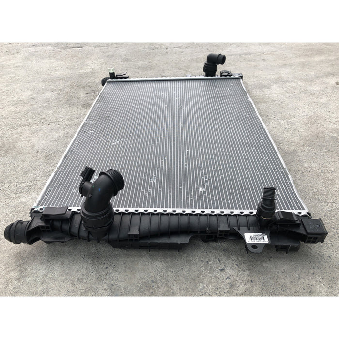 Radiador Original Para Land Rover Evoque 2023 Motor 2.0