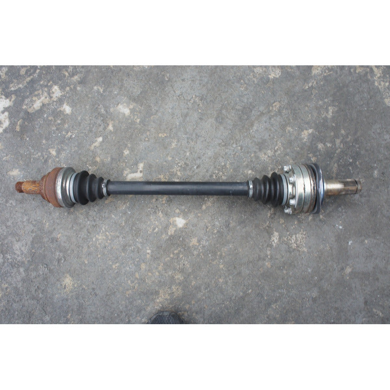 Junta Homocinetica Trasera Derecha Para Bmw 750i 2006, 2007, 2008 Motor 4.8 Original