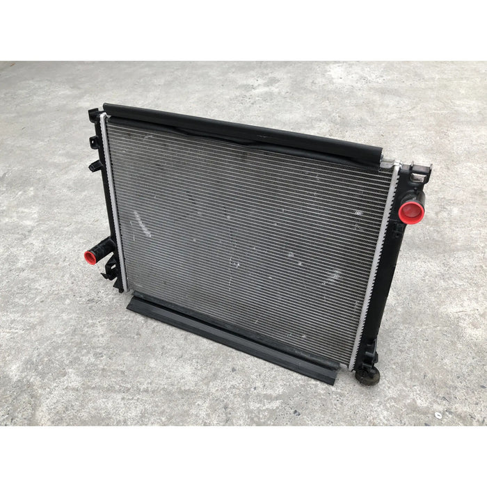 Radiador Original Para Dodge Challenger 2009, 2010, 2011, 2012, 2013, 2014 Motor 5.7