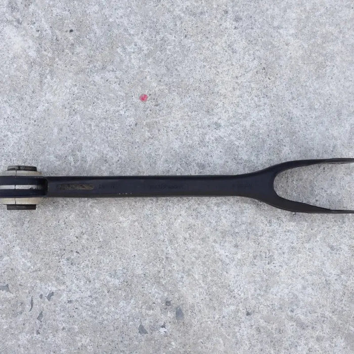 Tirante Trasero Inferior Derecho Para Bmw 530i 2017, 2018, 2019, 2020, 2021 Motor 2.0 Original