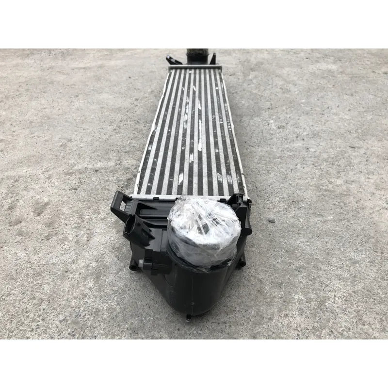 Radiador De Intercooler Para Land Rover Discovery 2012, 2013, 2014, 2015, 2016, 2017 Motor 2.0 Original