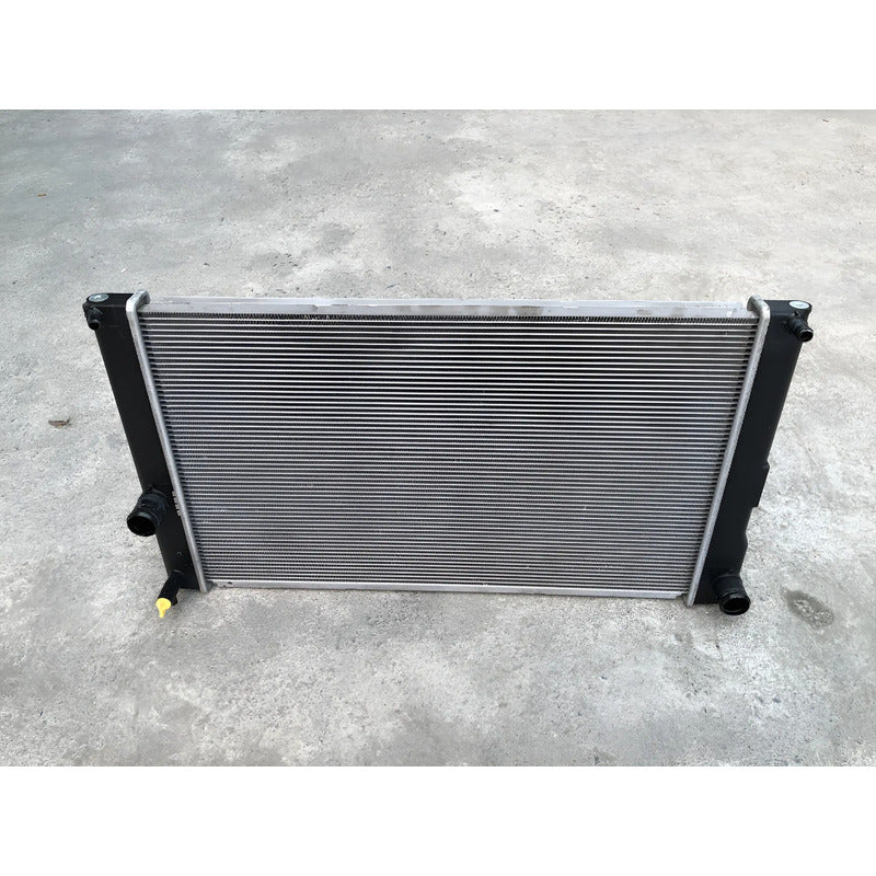 Radiador Original Para Toyota Prius 2010, 2011, 2012, 2013, 2014, 2015 Motor 1.8