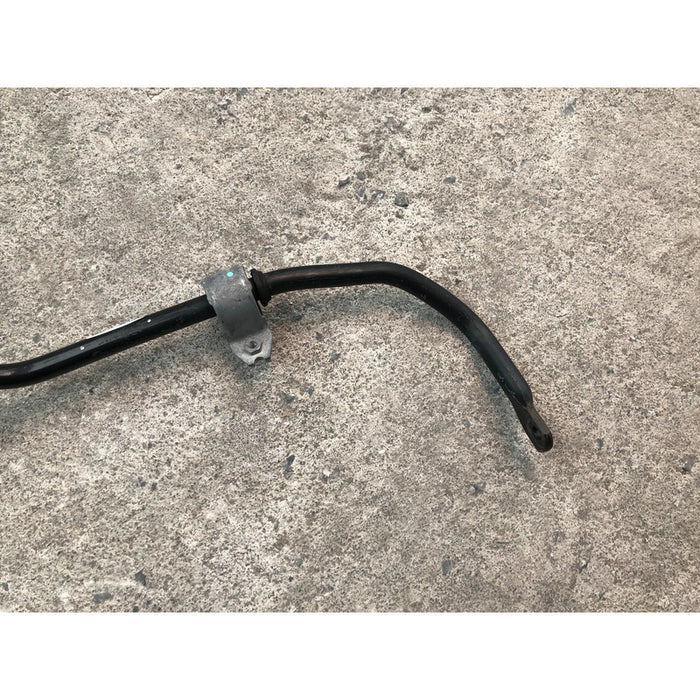 Barra Estabilizadora Delantera Original Para Volkswagen Jetta 2005, 2006, 2007, 2008, 2009, 2010, 2011, 2012, 2013, 2014, 2015, 2016, 2017, 2018, 2019 Motor 2.5