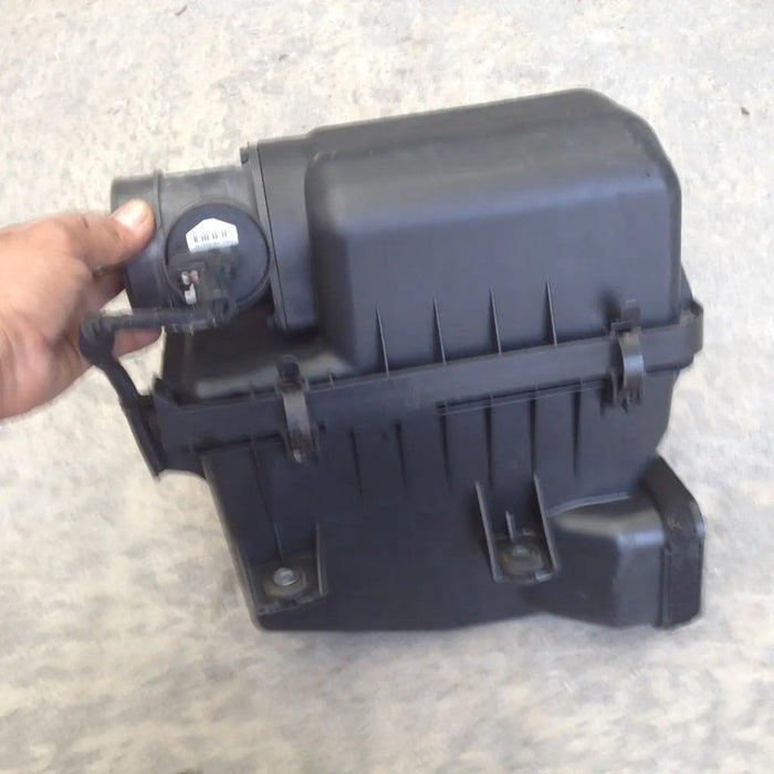 Porta Filtro De Aire Para Sedona 2006, 2007, 2008, 2009, 2010, 2011, 2012, 2013, 2014 Motor 3.8 (original)