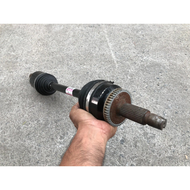 Junta Homocinetica Delantera Izquierda Para Tucson 2016, 2017, 2018 Motor 1.6 Original