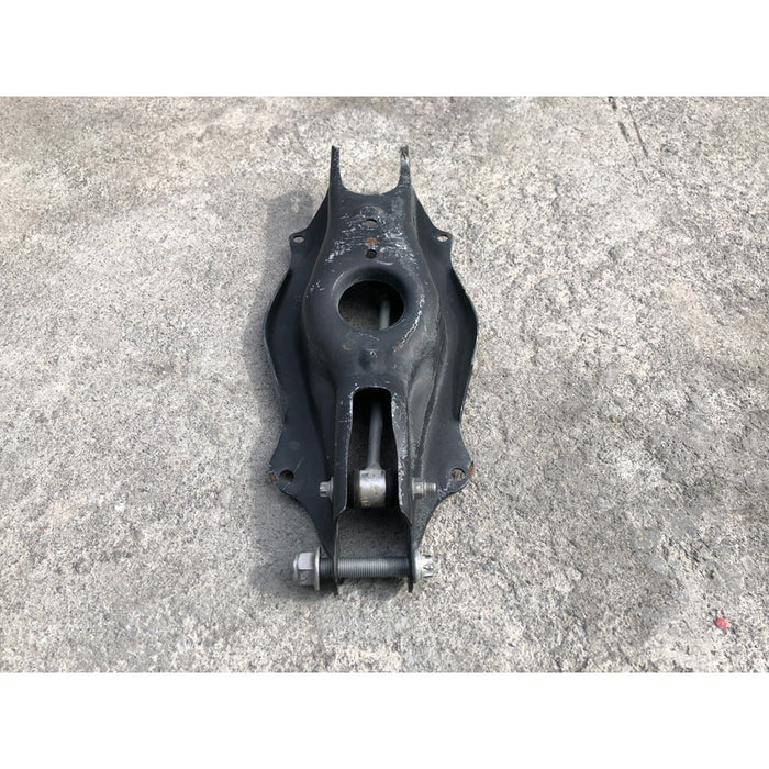Horquilla Trasera Derecha Mercedes Benz C300 2015 2025 2.0