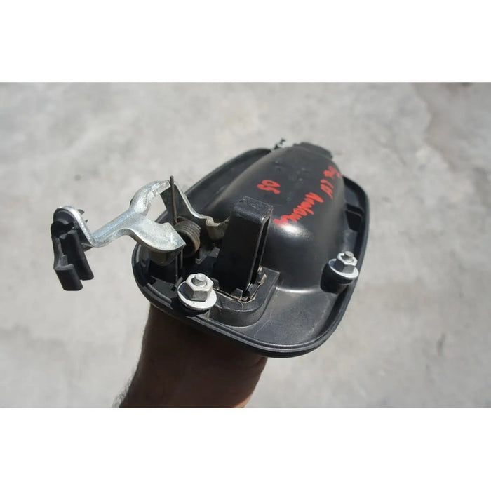 Manija De Puerta Trasera Izquierda Para Chevrolet  Avalanche 1999, 2000, 2001, 2002, 2003, 2004, 2005, 2006 Original Negro Trasera