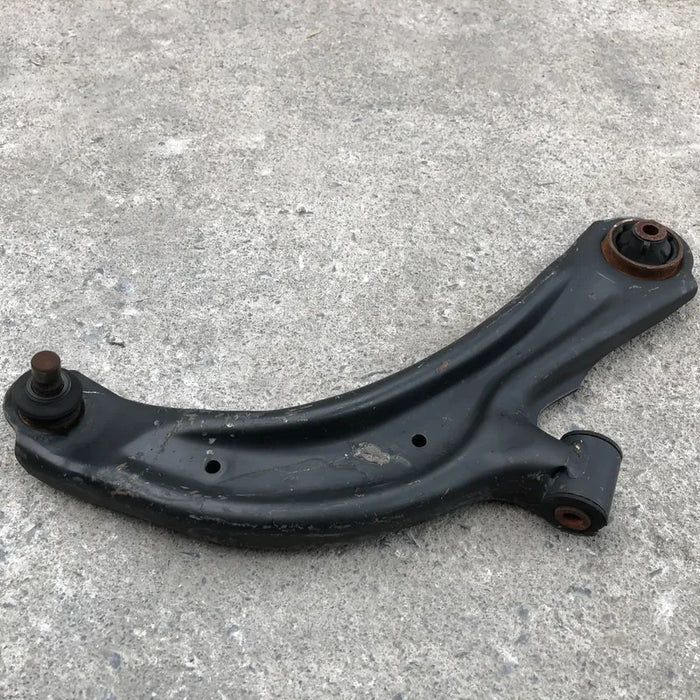 Horquilla Delantera Derecha Para Sentra Nissan 2013, 2014, 2015, 2016, 2017, 2018, 2019 Motor 1.8