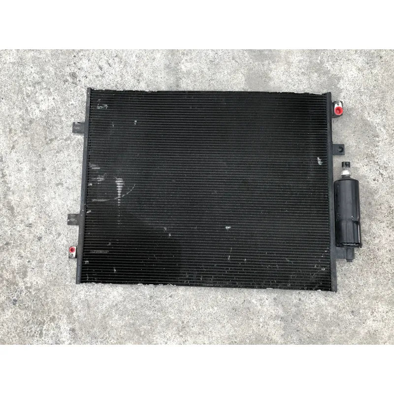 Condensador Para Nissan Titan 2017, 2018, 2019 - Motor 5.6 Litros - Original