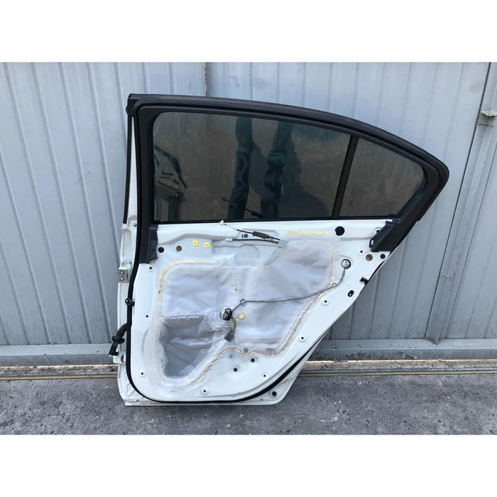 Puerta Trasera Derecha Honda Accord 2008 2009 2010 2011 2012 Trasera Derecha Blanco
