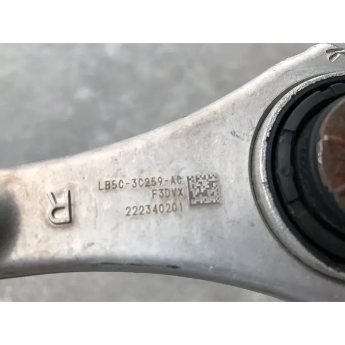 Brazo De Control Delantero Derecho Explorer 2020 2021 2022 2023 2024 Motor 2.3, Original
