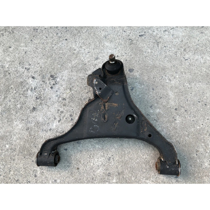 Horquilla Delantera Izquierda Inferior Nissan Frontier 2005 2006 2007 2008 2009 2010 2011 2012 2013 2014 2015 2016 2017 2018 2019, Original