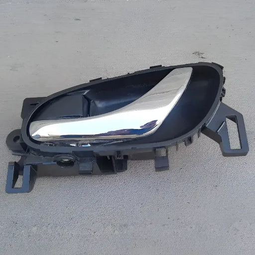 Manija De Puerta Delantera Izquierda Para Nissan Sentra 2013, 2014, 2015, 2016, 2017 Original Delantera