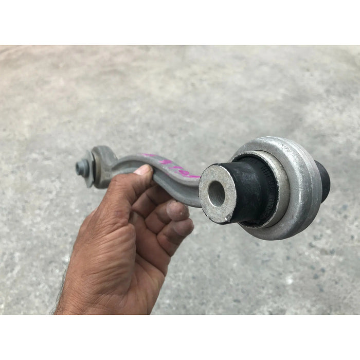 Tirante Trasero Derecho Inferior Para Mercedes Benz C300 2015, 2016, 2017, 2018, 2019, 2020, 2021, 2022, 2023, 2024, 2025 (motor 2.0 Litros) Original