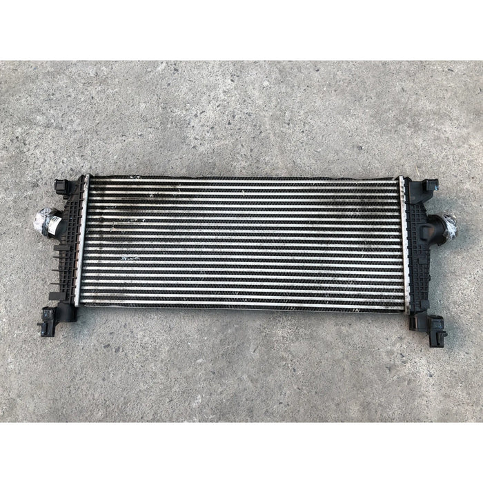 Radiador De Intercooler Para Chevrolet Cruze 2011, 2012, 2013, 2014, 2015, 2016 Motor 1.4 L Original