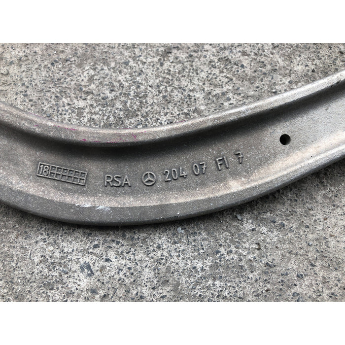 Tirante Trasero Izquierdo Superior Para Mercedes Benz C300 2015, 2016, 2017, 2018, 2019, 2020, 2021, 2022, 2023, 2024, 2025 (motor 2.0 Litros) Original