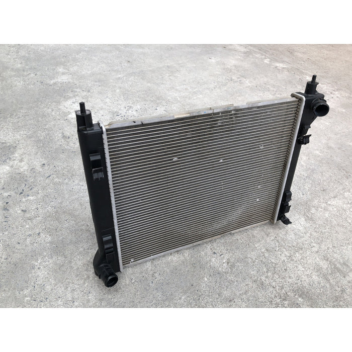 Radiador Original Para Nissan Sentra 2013 Al 2019 Motor 1.8