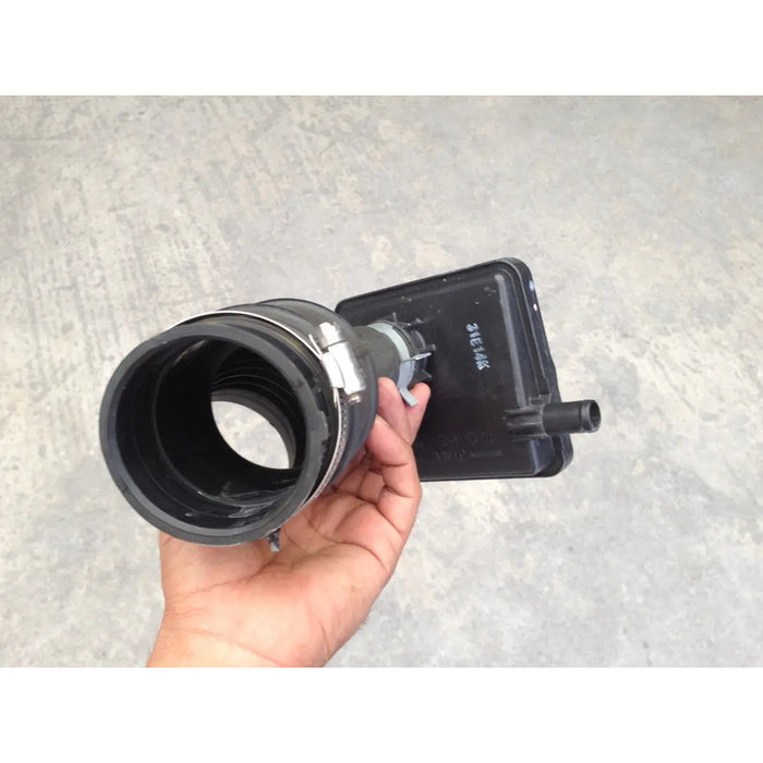 Manguera De Porta Filtro De Aire Para Nissan Altima - 2013, 2014, 2015, 2016, 2017, 2018 - Motor 2.5 Litros, 4 Cilindros - Original