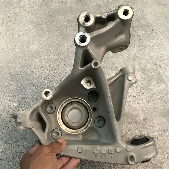 Mango Trasero Izquierdo Para Volkswagen Atlas 2018, 2019, 2020, 2021, 2022, 2023 - Motor 3.6 Litros - Original Gris