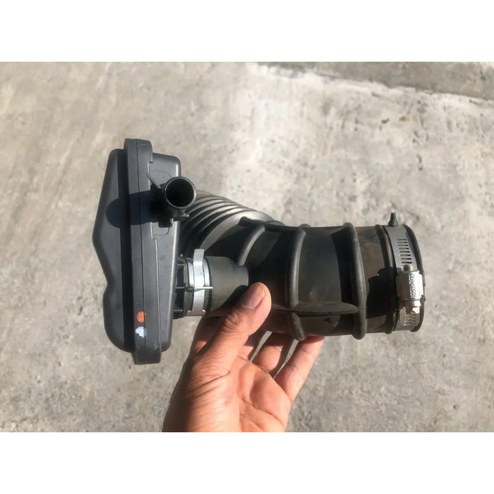 Manguera De Porta Filtro De Aire Para Nissan Altima - Modelos 2013, 2014, 2015, 2016, 2017, 2018 - Motor 4 Cilindros, 2.5 Litros - Original
