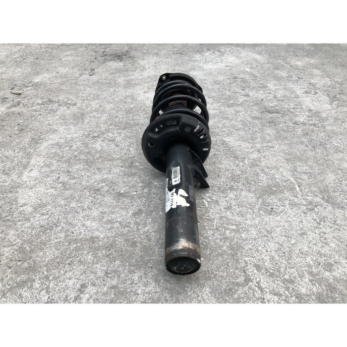 Amortiguador Delantero Izquierdo Para Volkswagen Tiguan 2009, 2010, 2011, 2012, 2013, 2014, 2015, 2016, 2017 Motor 2.0 Lts Original