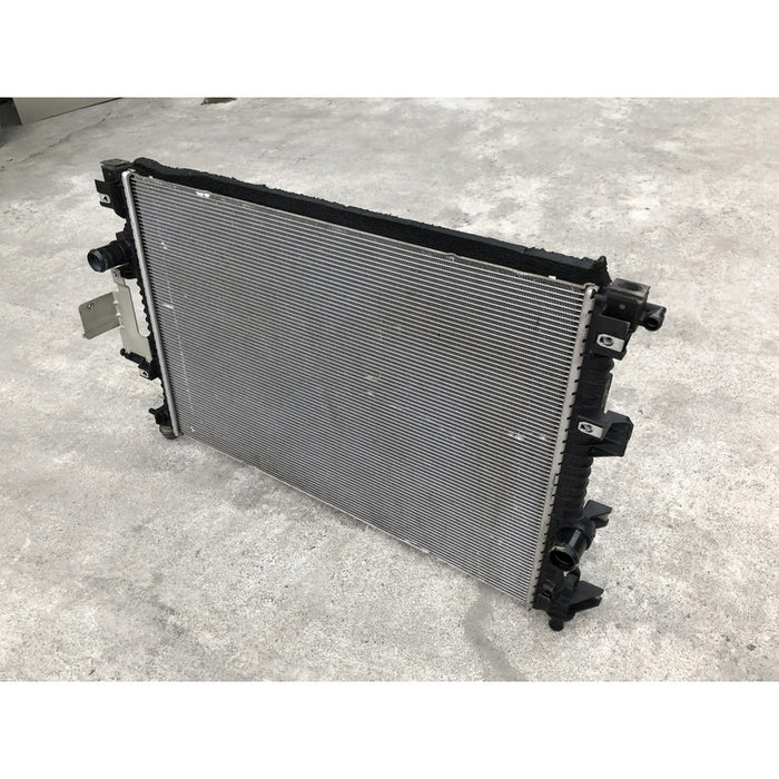 Radiador Original Para Lincoln Mkz 2017 2018 2019 Motor 2.0