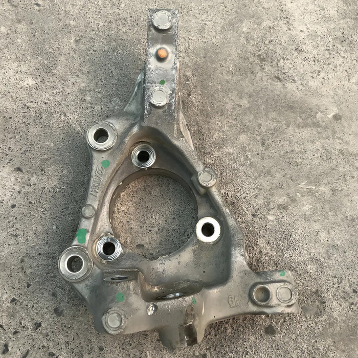 Mango Delantero Izquierdo Para Cadillac Cts 2014, 2015, 2016, 2017, 2018, 2019 Motor 2.0 Original