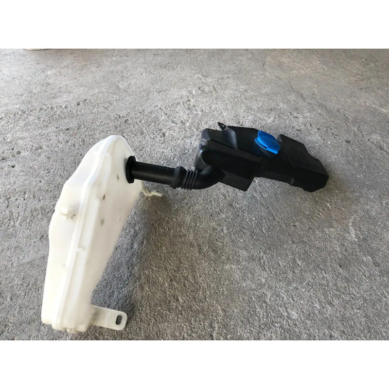 Deposito Limpia Parabrisas Para Audi A6 2012, 2013, 2014, 2015, 2016, 2017, 2018 (motor 3.0)