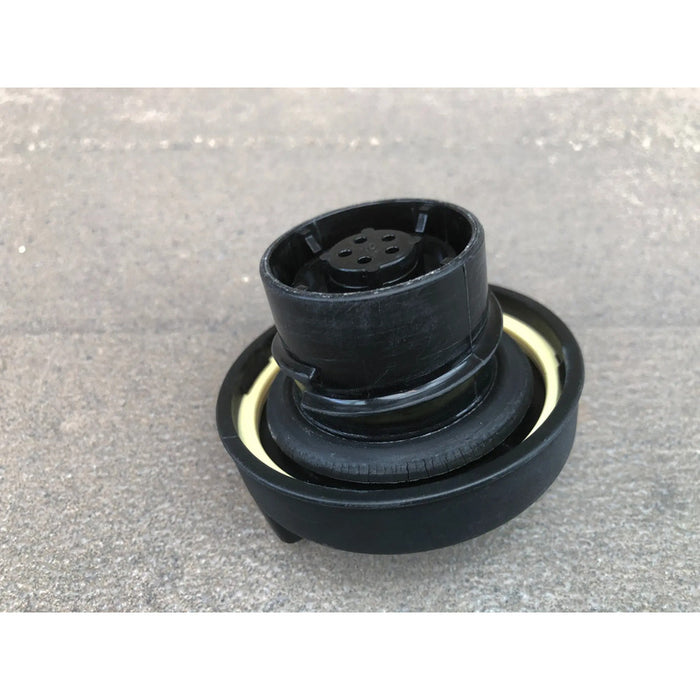 Tapon De Gasolina Para Infiniti G35 2003, 2004, 2005, 2006, 2007, 2008 (original) Negro