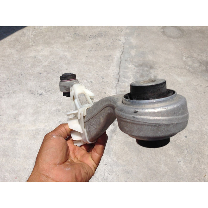 Tirante Trasero Central Izquierdo Bmw 530i 2017 Al 2021 2.0