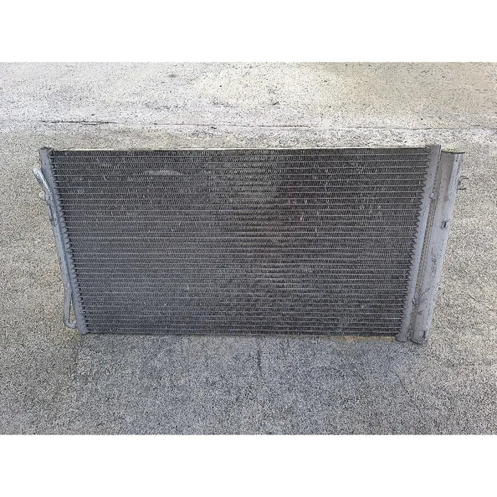 Condensador Original Bmw 335i 2007, 2008, 2009, 2010, 2011, 2012, 2013 Motor 3.0 Litros
