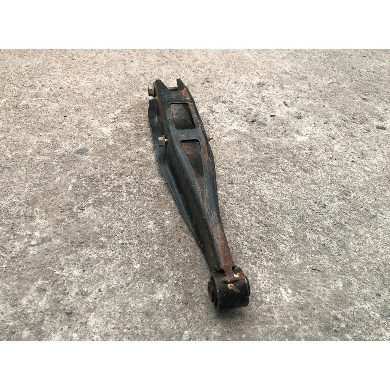 Tirante Trasero Izquierdo Inferior Para Subaru Legacy 2005, 2006, 2007, 2008, 2009, 2010, 2011, 2012, 2013, 2014 - Motor 2.5 Litros, Original