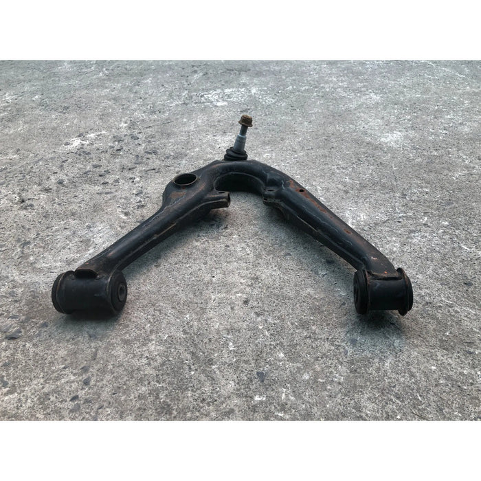 Horquilla Delantera Derecha Inferior Gmc Sierra 2014 2015 2016 2017 2018 2019 Motor 4.3, Original