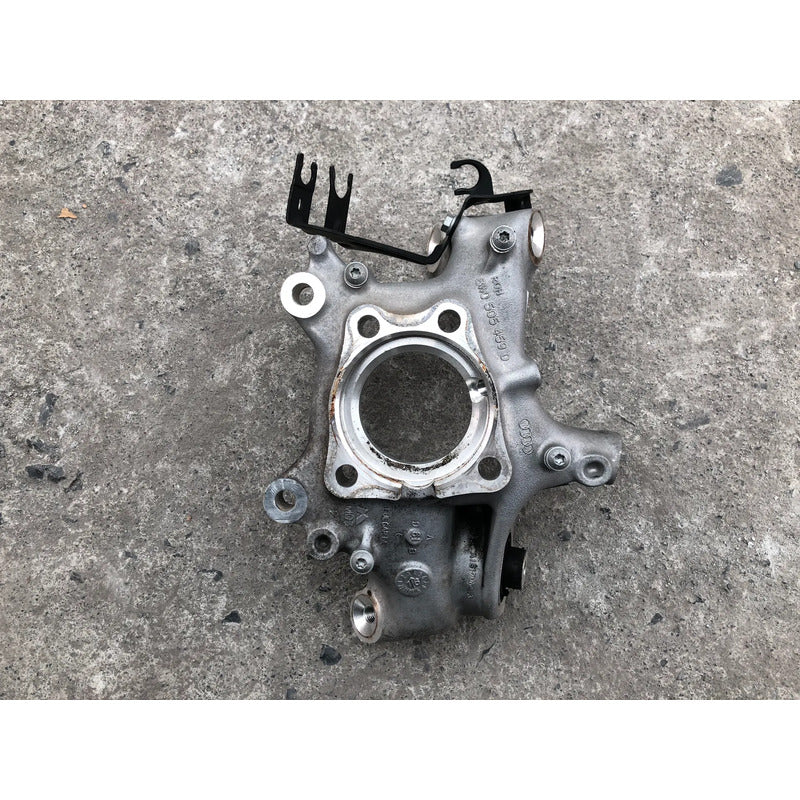 Mango Trasero Izquierdo Original Para Audi A4 2017, 2018, 2019, 2020, 2021, 2022 Motor 4cil. 2.0 Gris