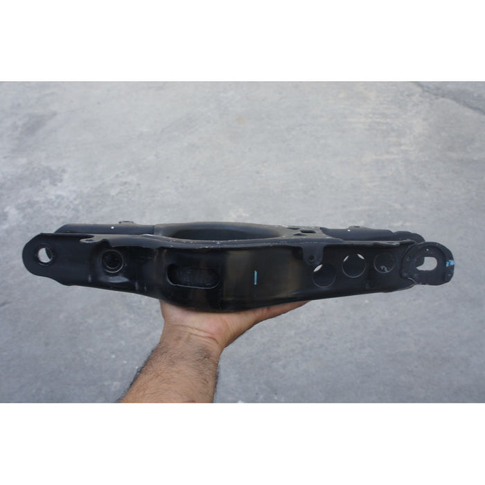 Horquilla Trasera Izquierda Cadillac Ats 2014-2019 3.6 V6