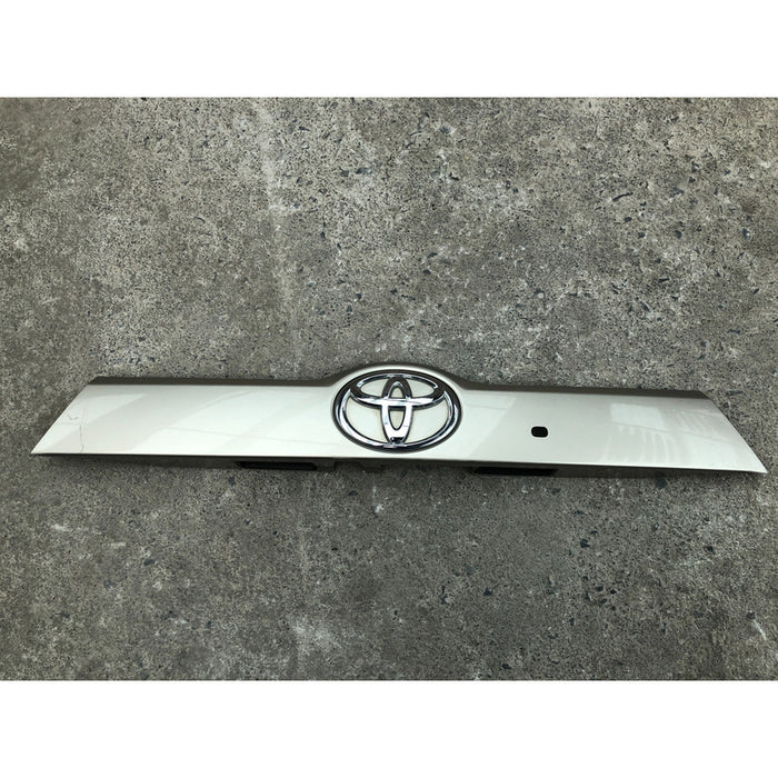 Moldura Cajuela Toyota Highlander 2014 Al 2019