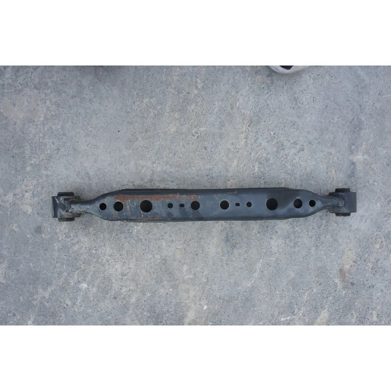 Tirante Trasero Izquierdo Para Nissan Rogue 2015, 2016, 2017, 2018, 2019 - Original