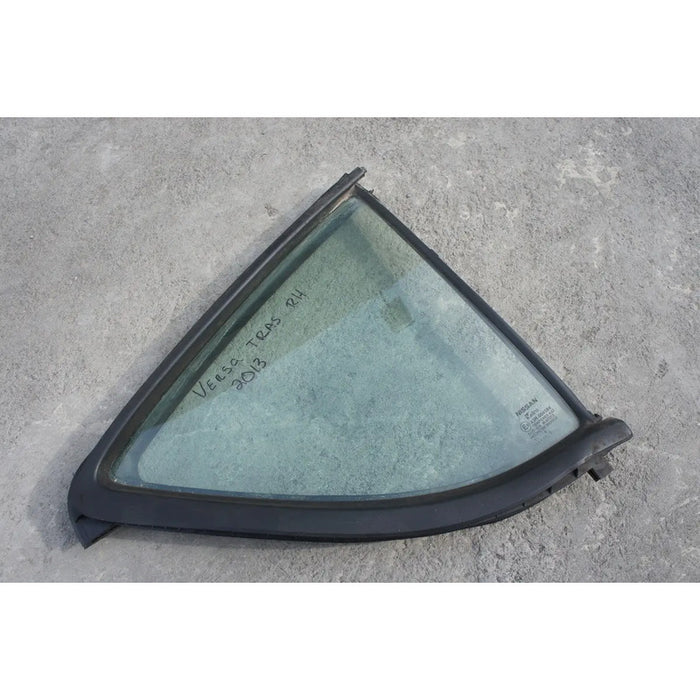 Vidrio De Puerta Costado Trasero Derecho Para Nissan Versa 2013, 2014, 2015, 2016, 2017, 2018