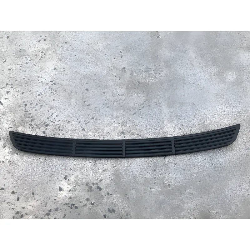 Moldura De Defensa Trasera Para Dodge Caravan 2001-2007 Negro